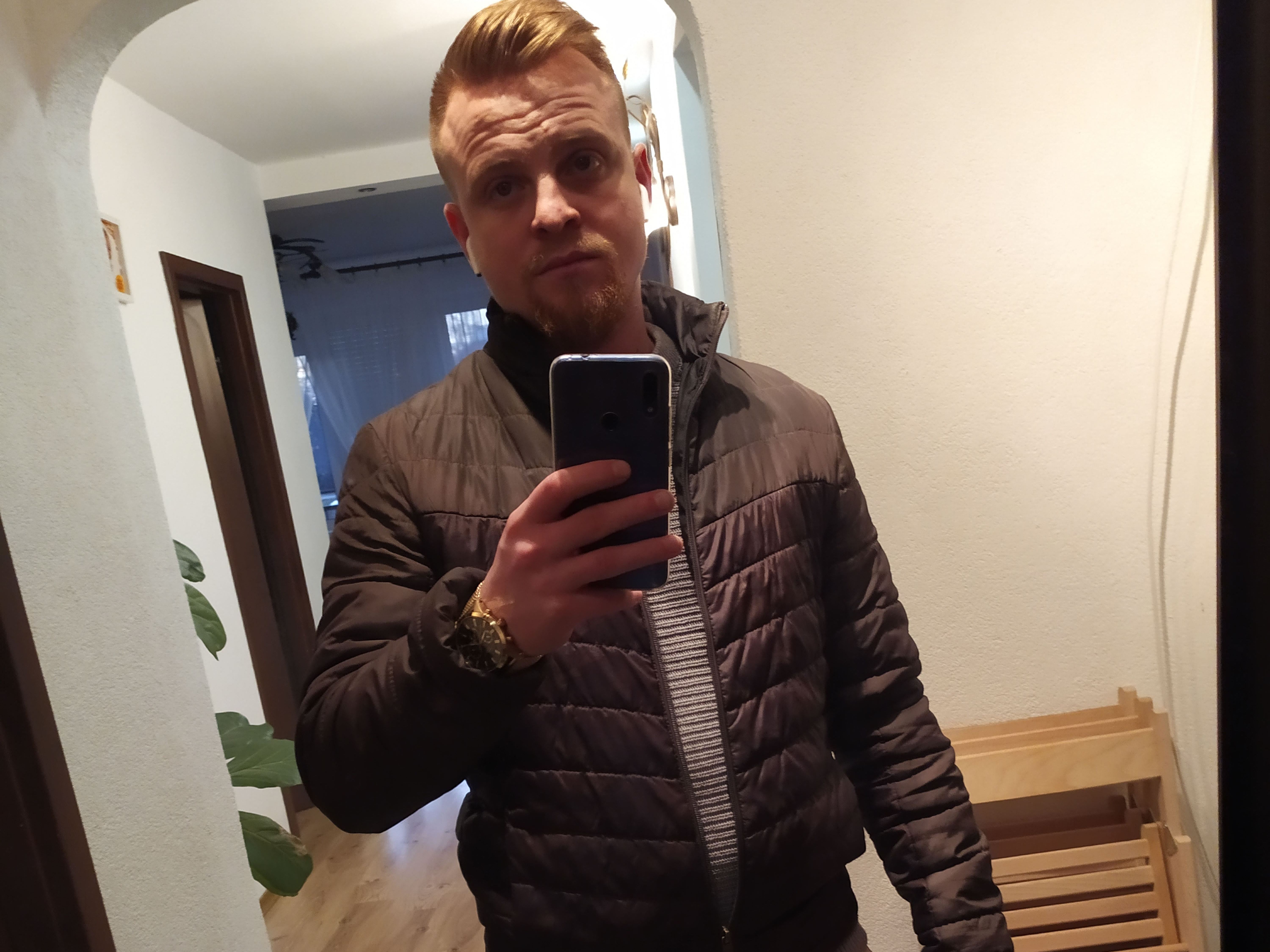 Imagen de perfil de modelo de cámara web de Mateuszek93
