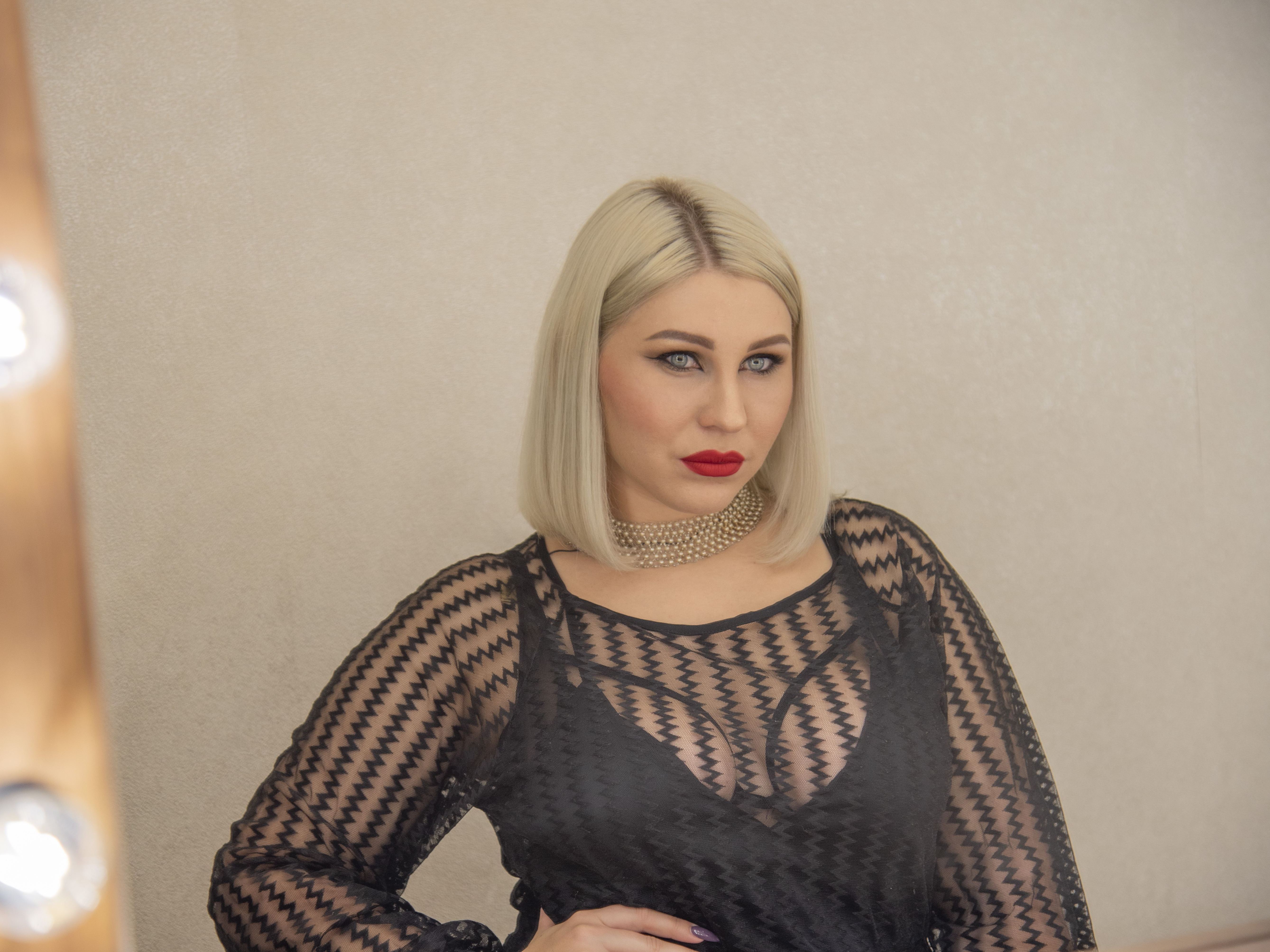 Helga_Boobs profielfoto van cam model 