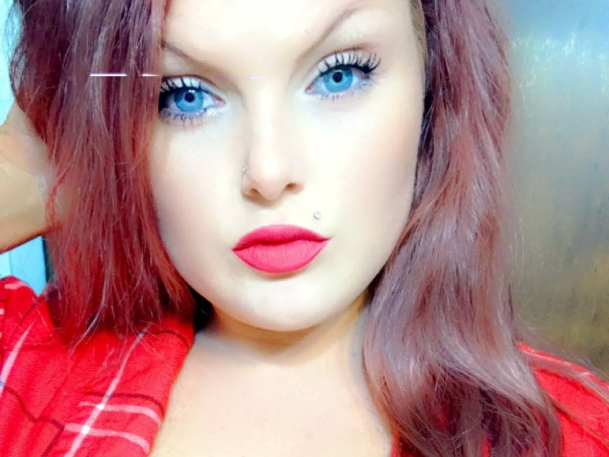 Profilbilde av CherryPopper24 webkamera modell