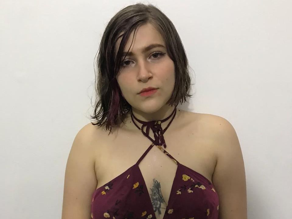 EmmaaStar Profilbild des Cam-Modells 
