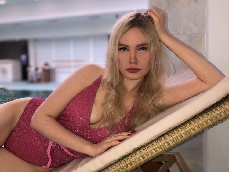 Foto de perfil de modelo de webcam de SueGimson 