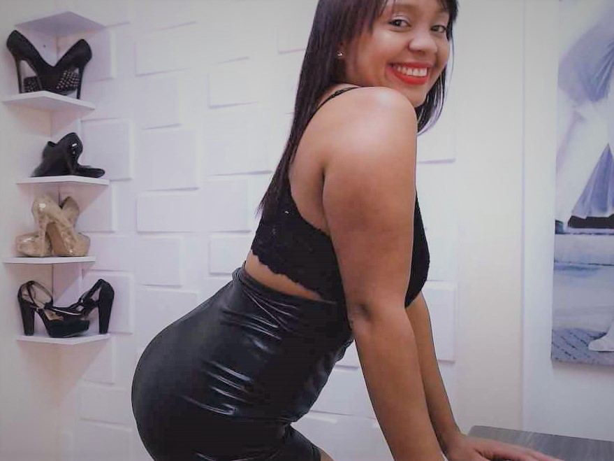 Darline_B Profilbild des Cam-Modells 