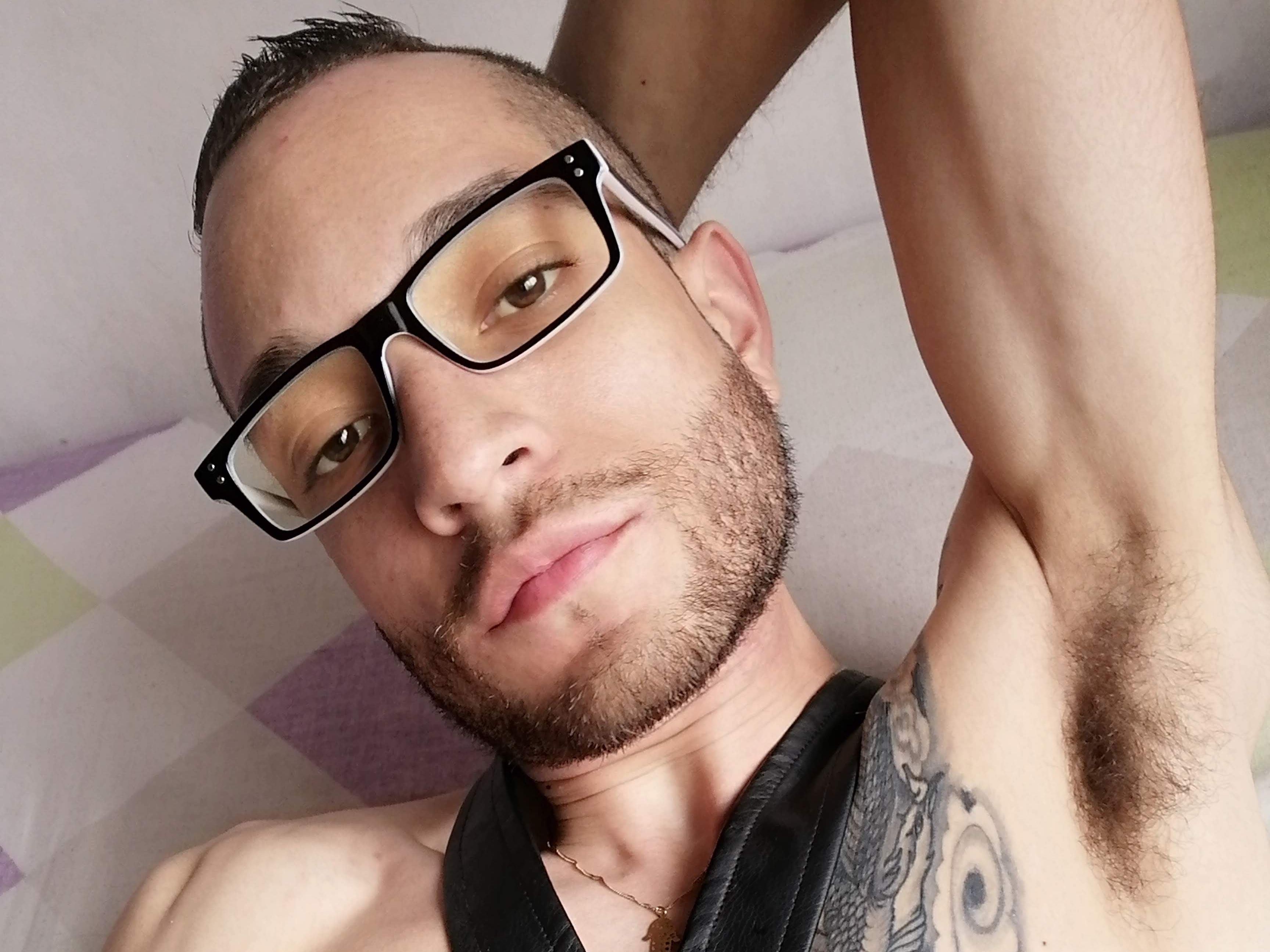 Profilbilde av SaturnDelicious webkamera modell