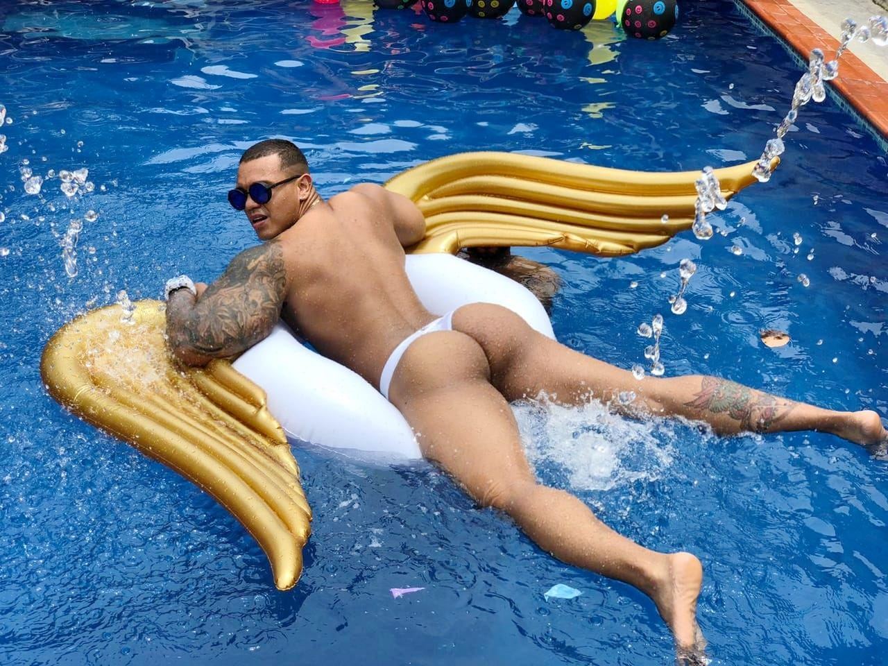Ken_stronge Profilbild des Cam-Modells 