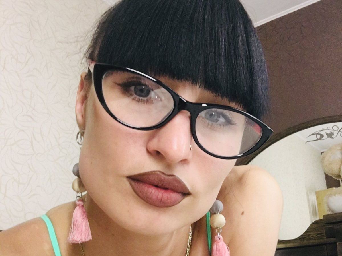 Image de profil du modèle de webcam SunnyXXKaren