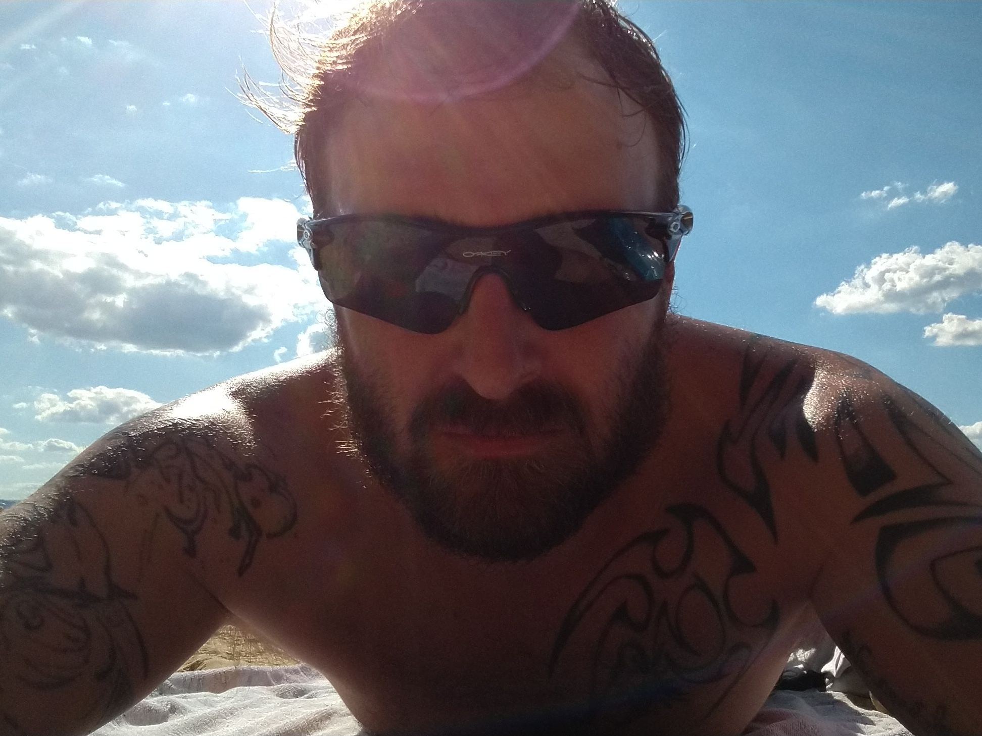 Southmade immagine del profilo del modello di cam
