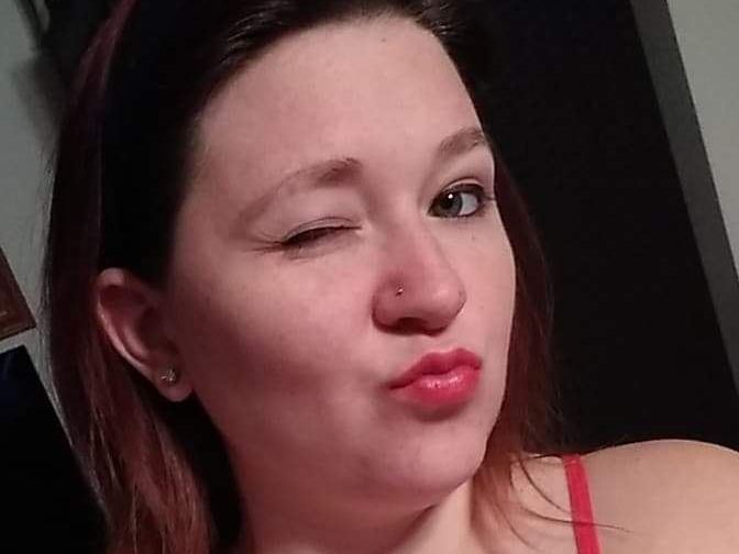 KaleighLove82 profilbild på webbkameramodell 