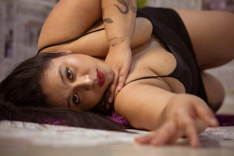 Interprete Vikyleee Foto 3