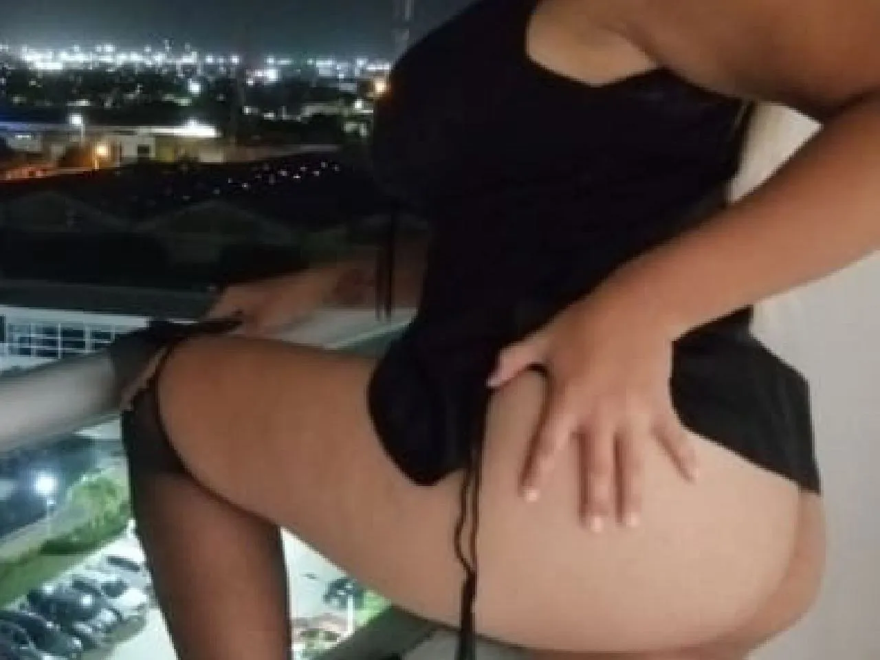 dinorabigcock immagine del profilo del modello di cam