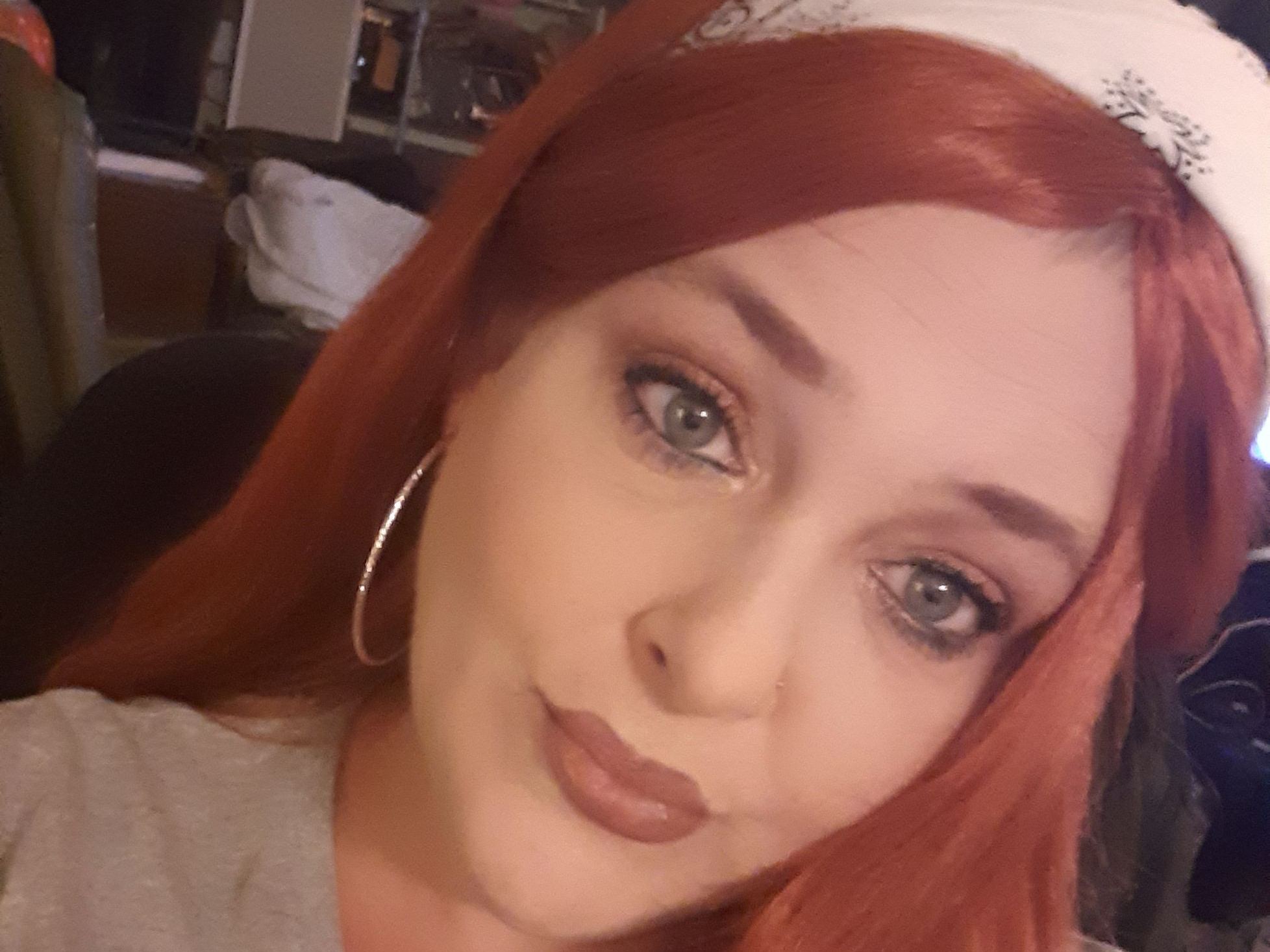 Image de profil du modèle de webcam Xhex_Redd