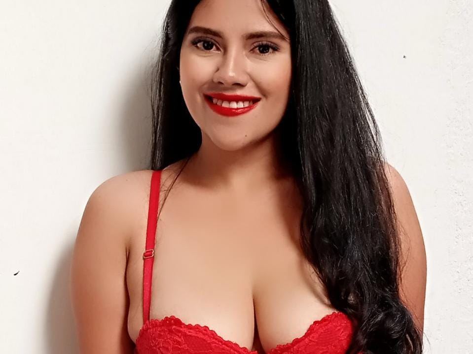 AishaBurckart cam model profile picture