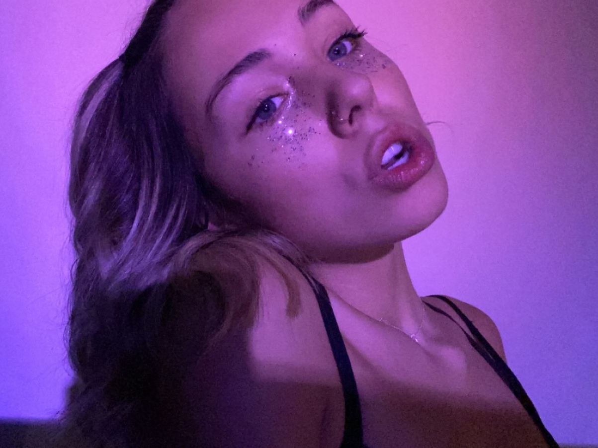 BbyT profilbild på webbkameramodell 