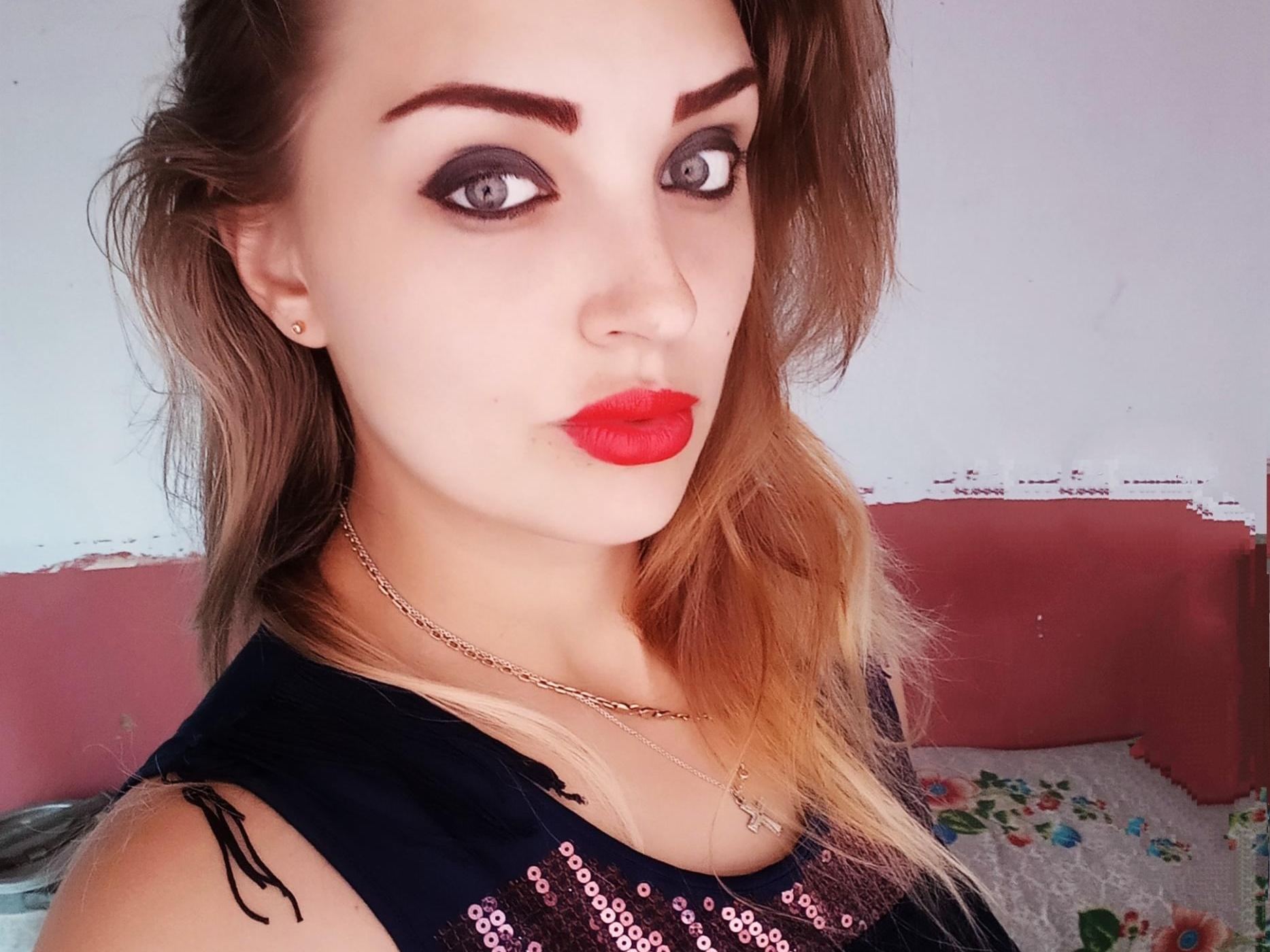 Image de profil du modèle de webcam NikaMoar