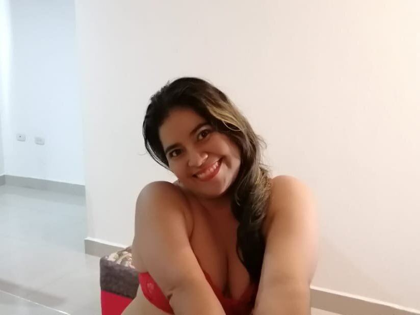 Imagen de perfil de modelo de cámara web de VioletaSweety