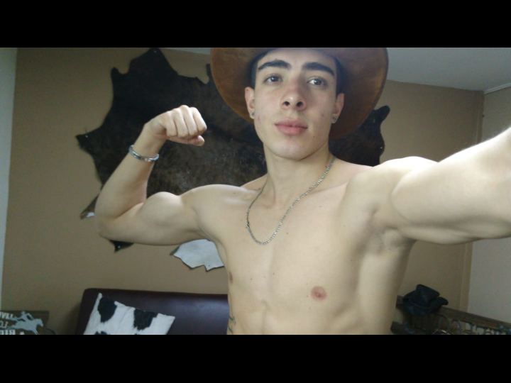 Image de profil du modèle de webcam James_Gray01