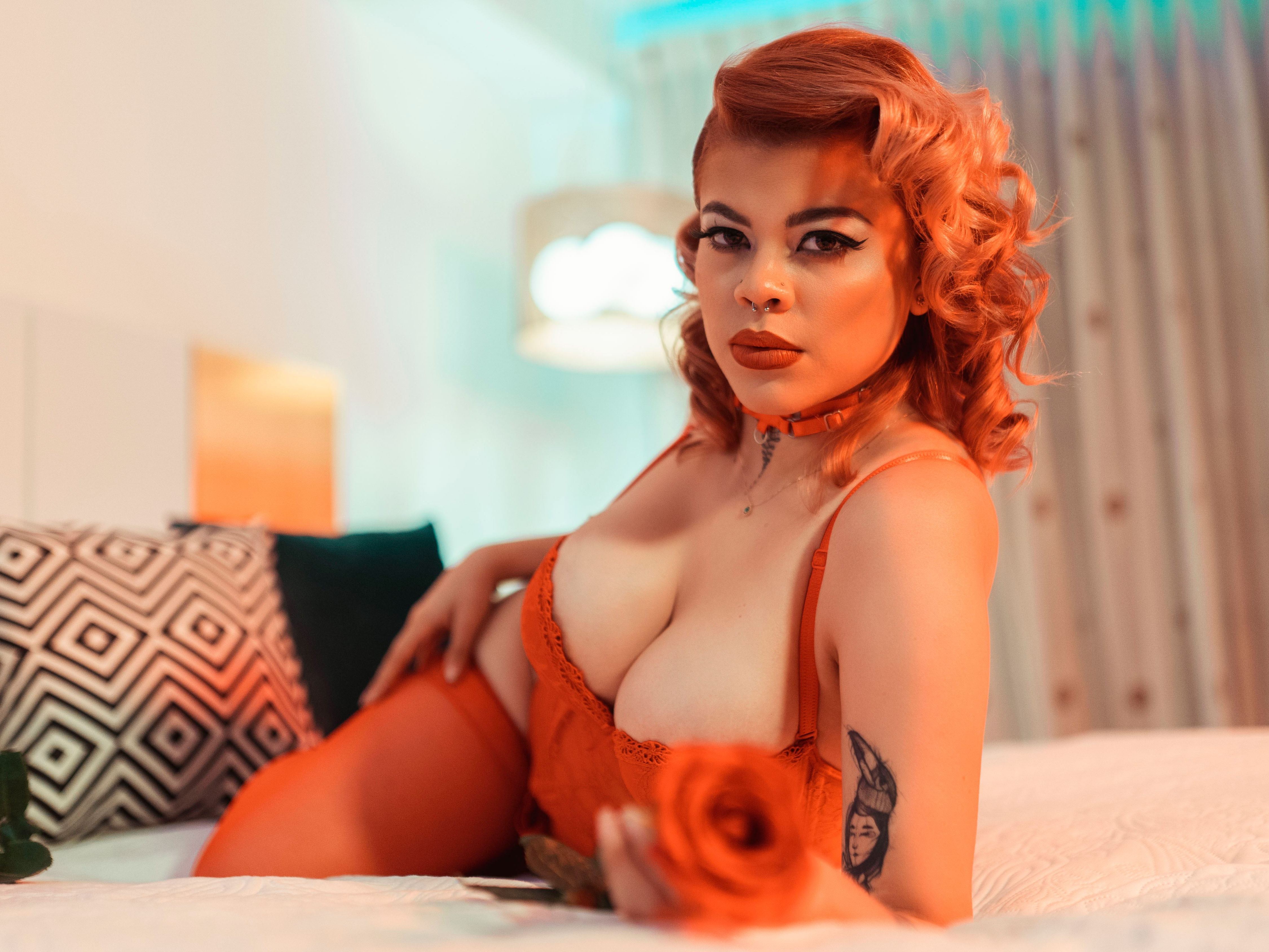 Imagen de perfil de modelo de cámara web de PandoraLaBloom