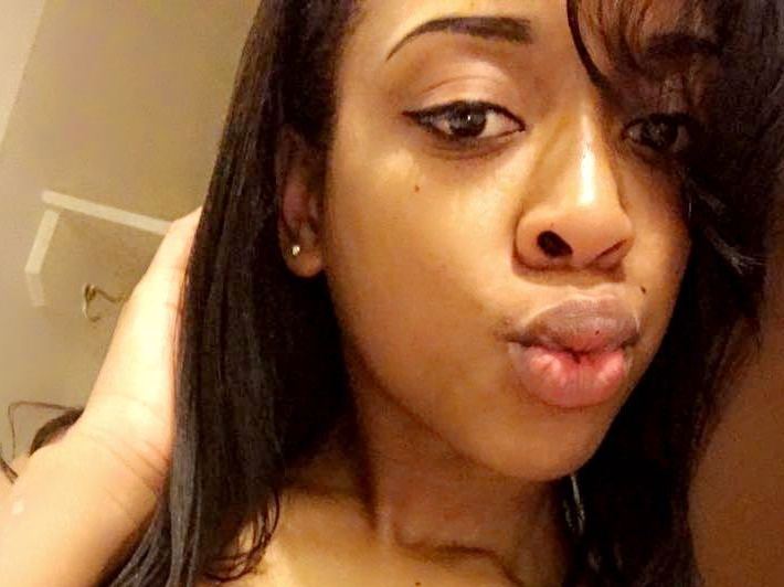 Rosehoneyyyyy cam model profile picture 