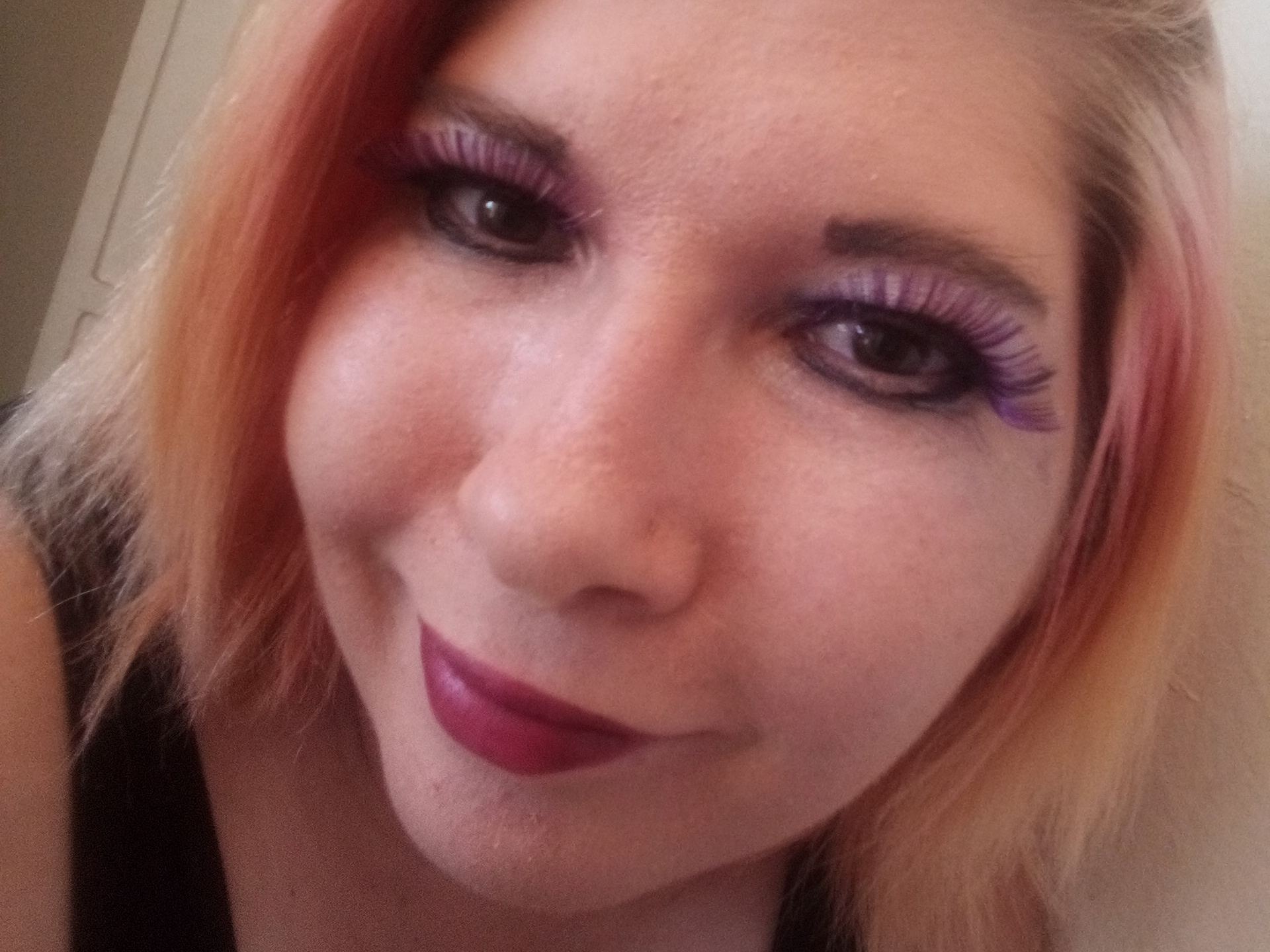 KellyReynolds Profilbild des Cam-Modells 