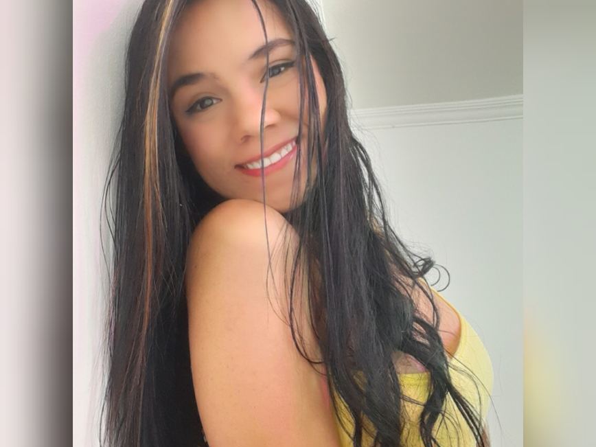 bellamiller23 profilbild på webbkameramodell 