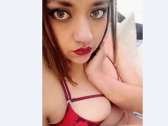 selenasensacion profilbild på webbkameramodell 