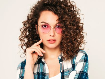 redhotkitti cam model profile picture 