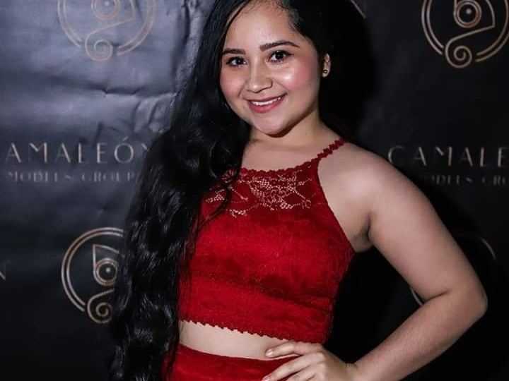Profilbilde av Madeleine_cute webkamera modell