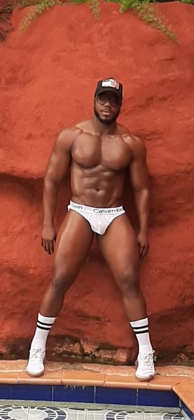 Performer ZEUS_BIG_COCK Photo 1