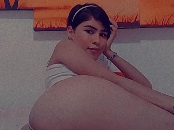 Image de profil du modèle de webcam LATINAHOT1