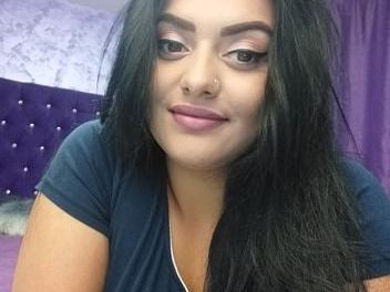 Image de profil du modèle de webcam BrunetteAngelina