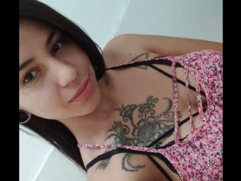 MollyLopez immagine del profilo del modello di cam