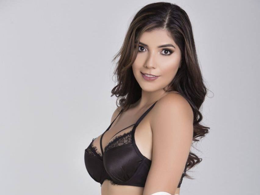 Profilbilde av Alessandra_Grahamm webkamera modell