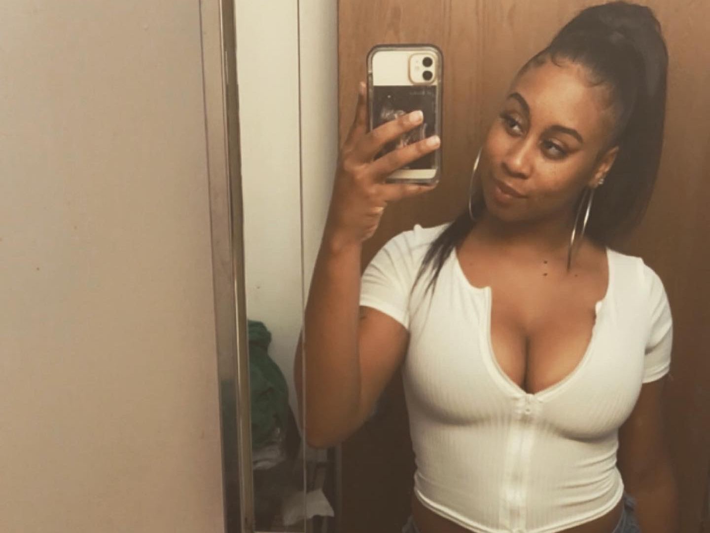 Lexgobrazy profielfoto van cam model 