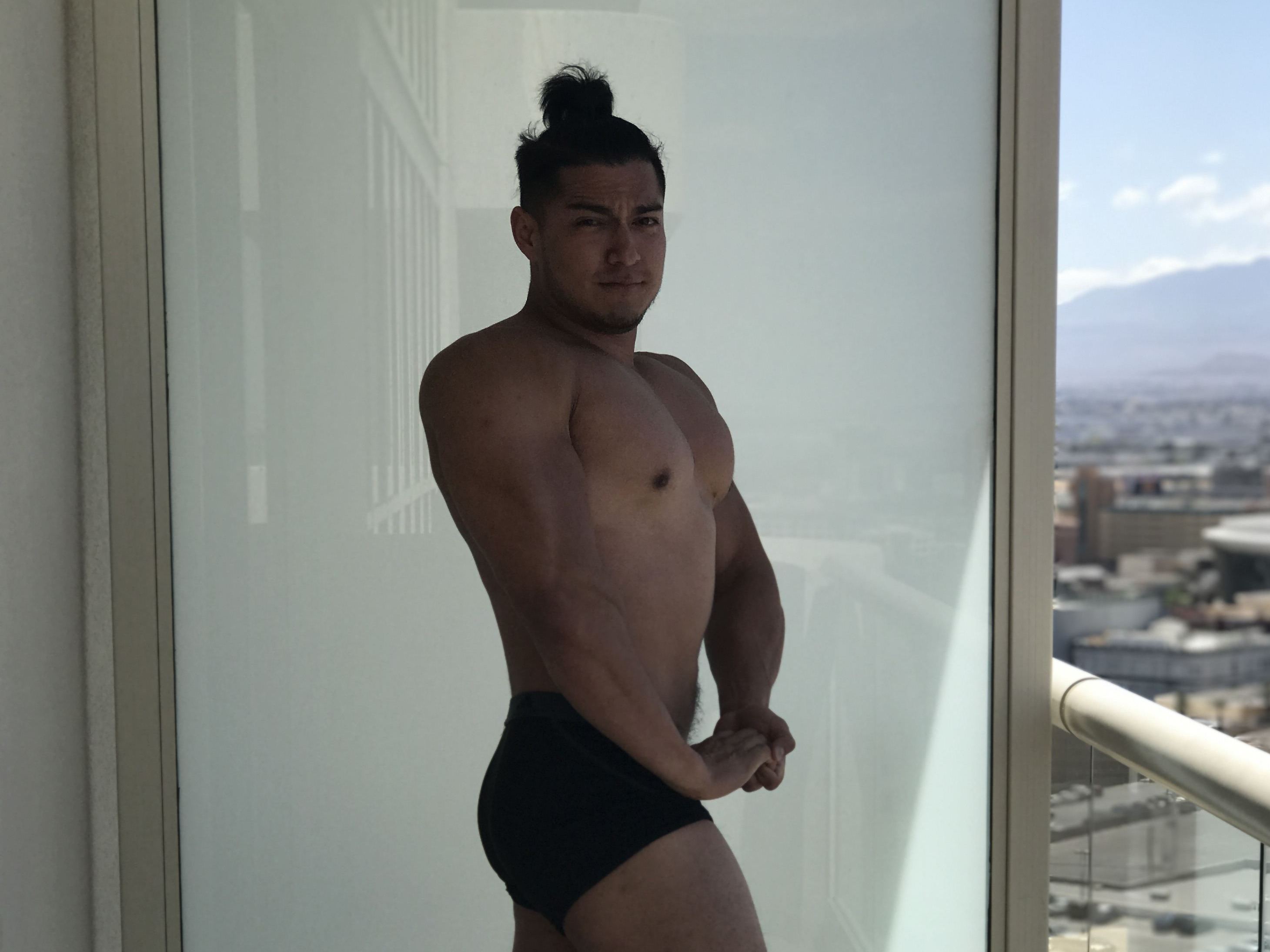 DicktorLove profilbild på webbkameramodell 