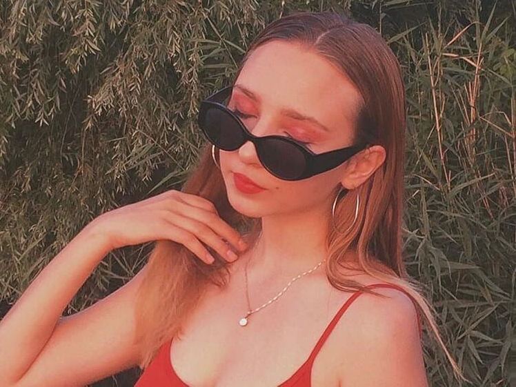 Imagen de perfil de modelo de cámara web de Bony_mercy