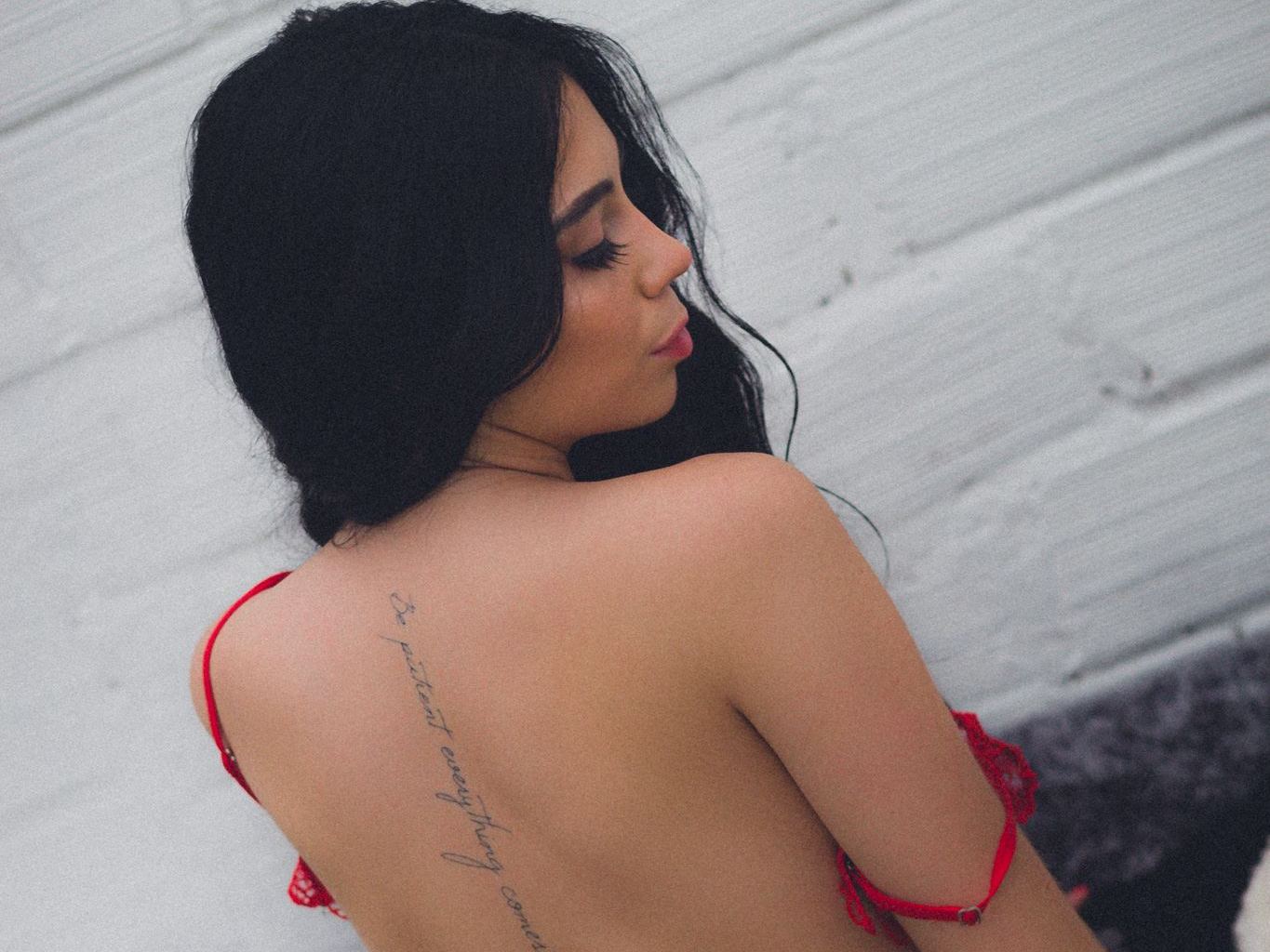 SophiRouse cam model profile picture 