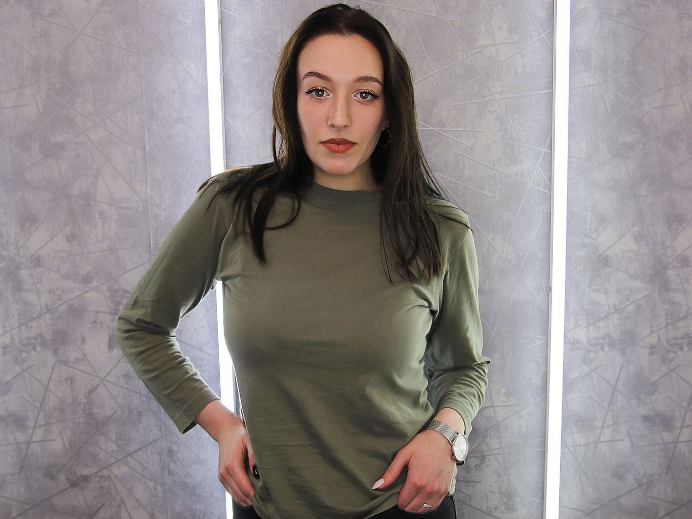 AgnessMcfly profilbild på webbkameramodell 