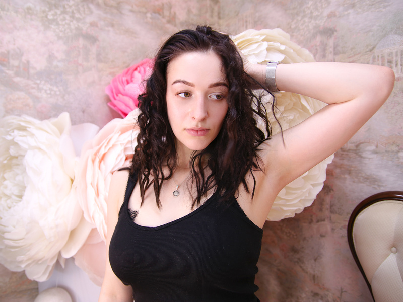 Artiest AgnessMcfly Foto 4