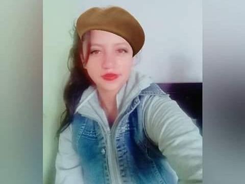 Image de profil du modèle de webcam Camila_awc