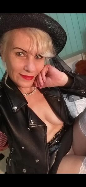 Interprete Ghertrude_mature Foto 6