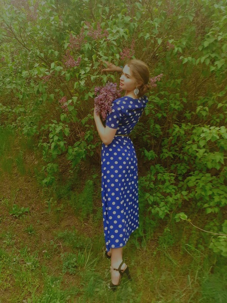 Artist LianaFamous Foto 4