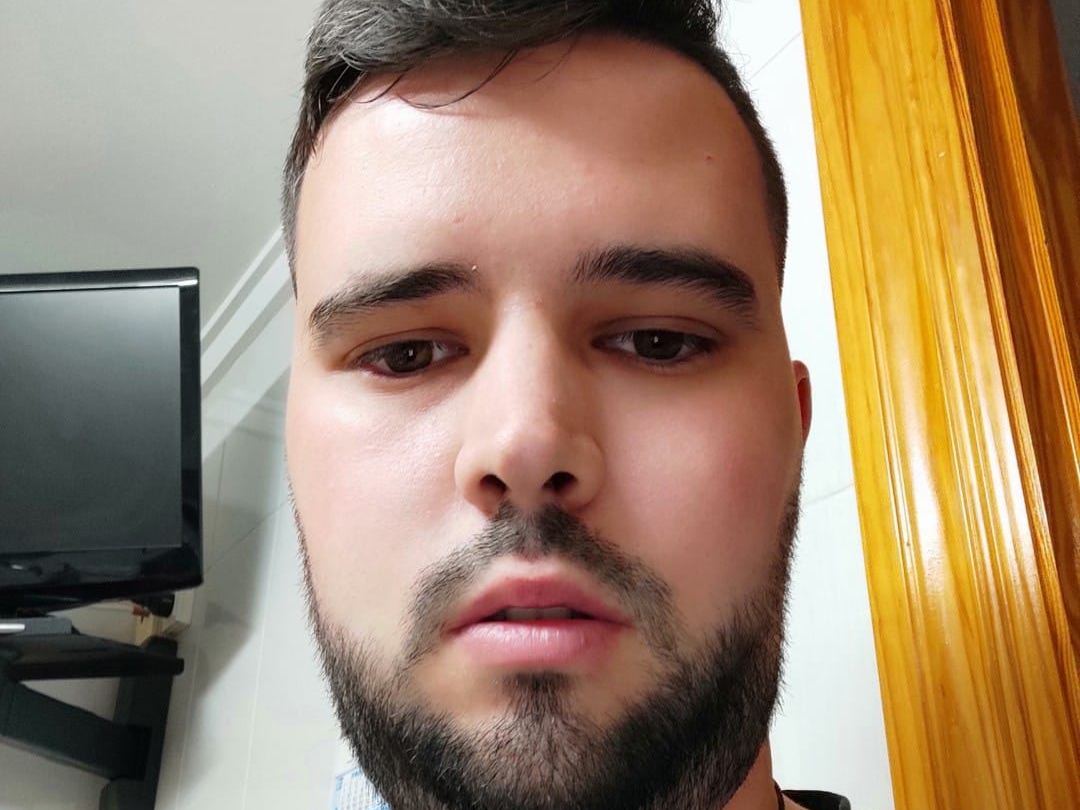 Lokete profielfoto van cam model 
