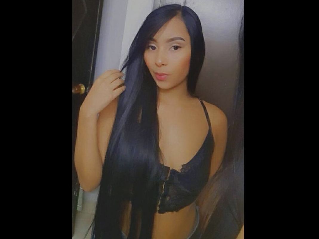karolayn_21 profielfoto van cam model 
