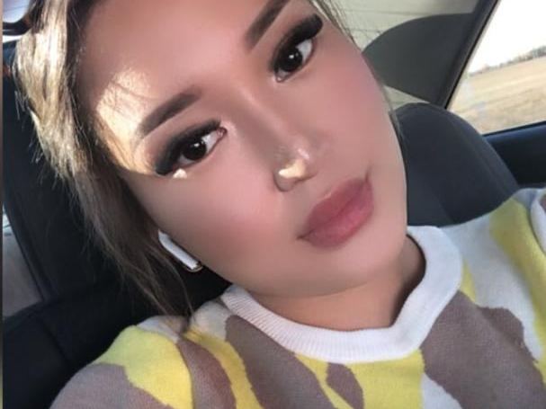 Ten_Yuki profielfoto van cam model 