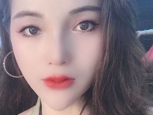 Julylanlan Profilbild des Cam-Modells 