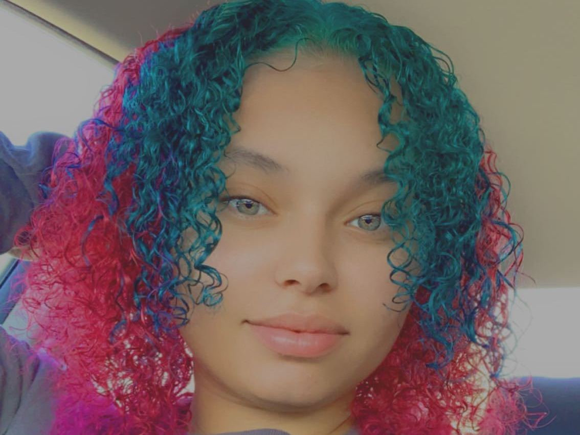 LondynRed profilbild på webbkameramodell 