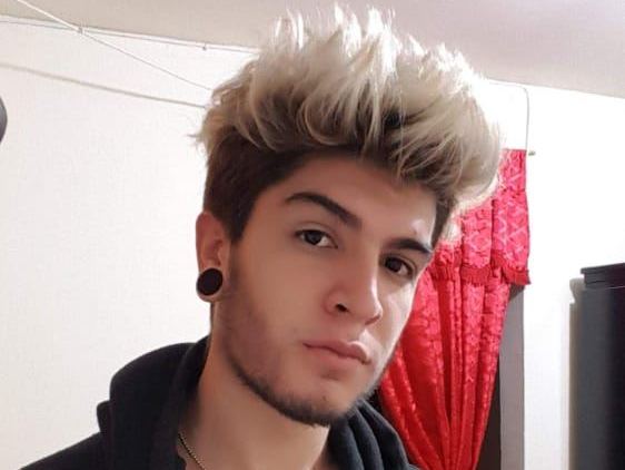 robbie_sumer cam model profile picture 