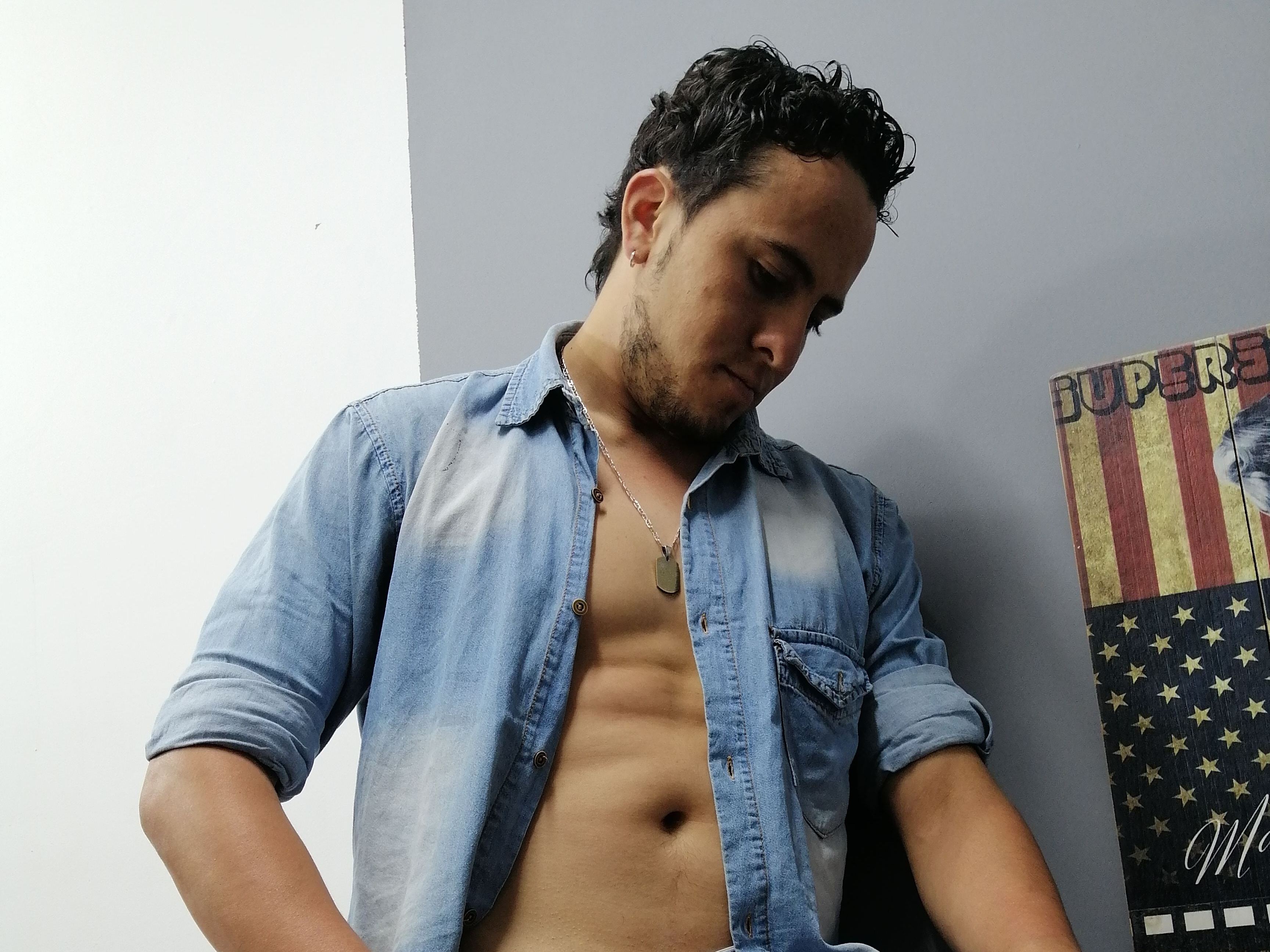 Imagen de perfil de modelo de cámara web de Steven_Orson