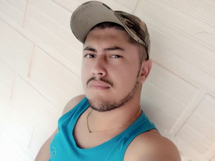 Imagen de perfil de modelo de cámara web de noahxstar