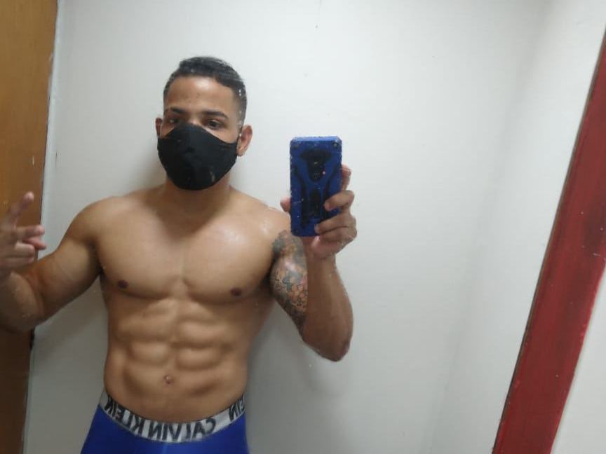 Profilbilde av taylor_02 webkamera modell