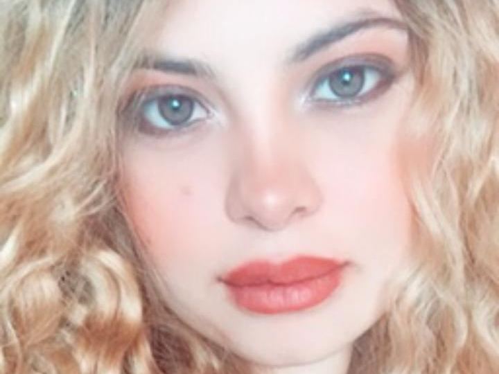 Imagen de perfil de modelo de cámara web de barbieleiaprince